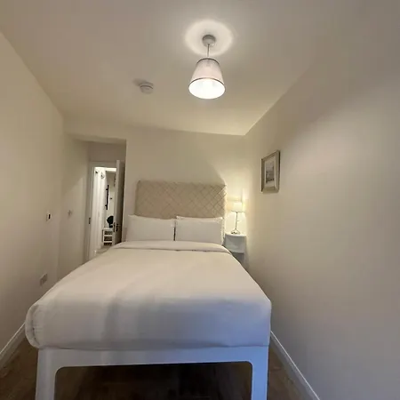 Apartment Parnell