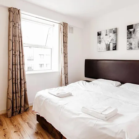 Parnell Apartment *