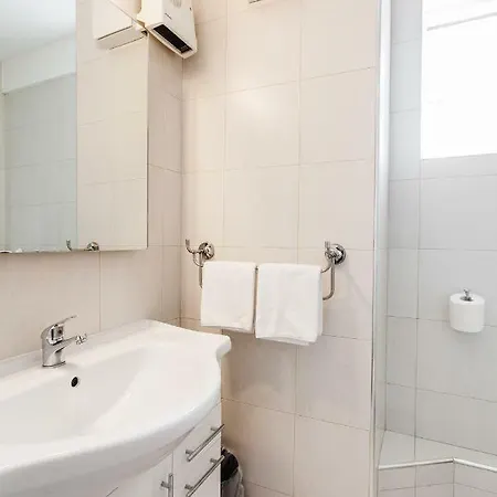 Apartment Parnell *